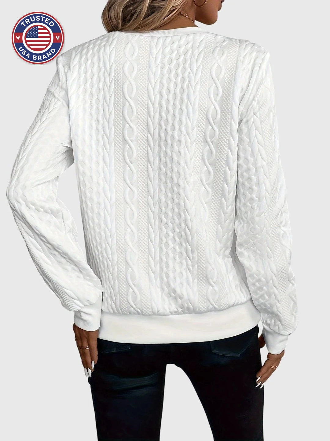 Cable knit zip-up winter sweater for women