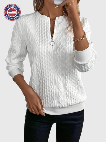 Cable knit zip-up winter sweater for women