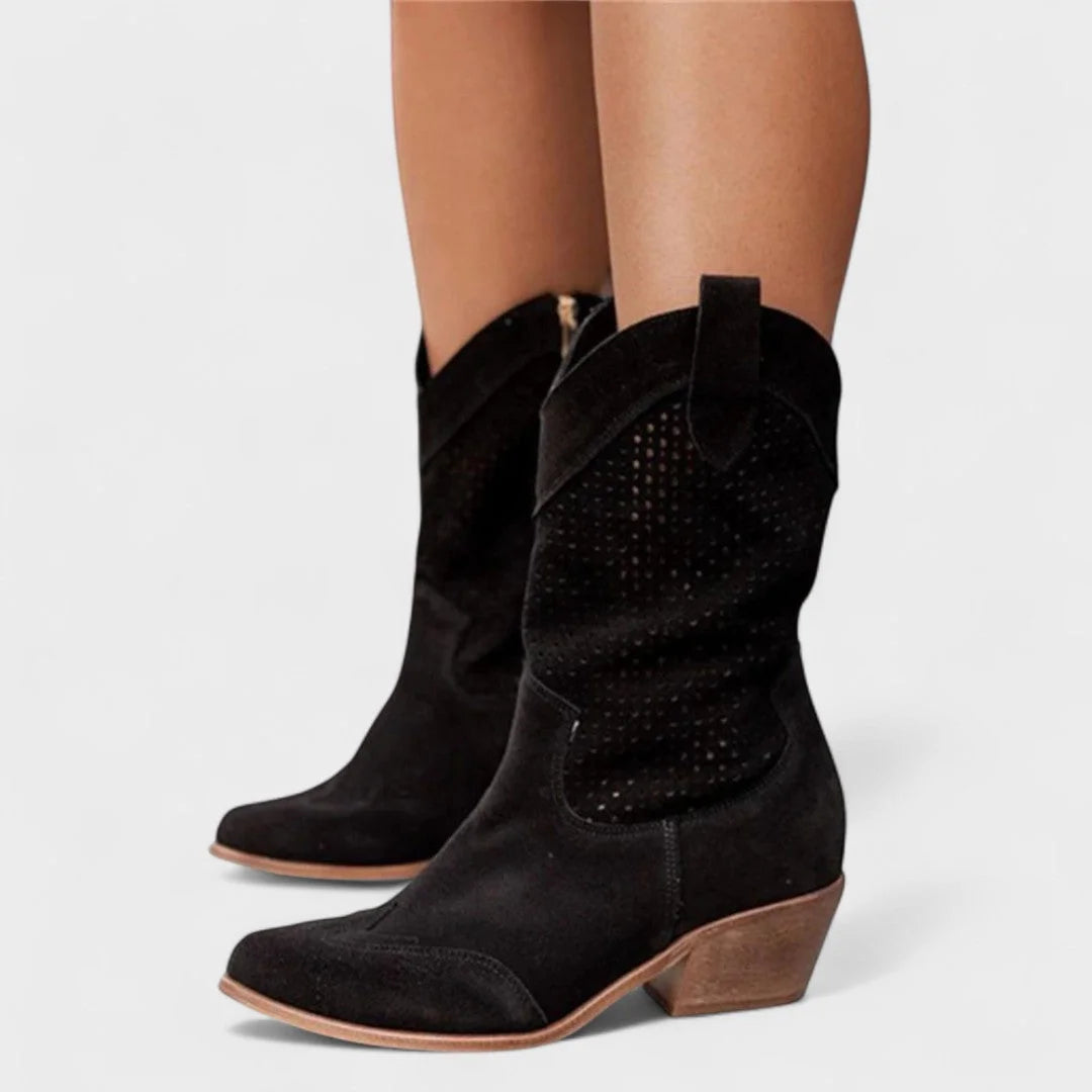 Women's suede side zip western winter boots with perforated upper - Beige