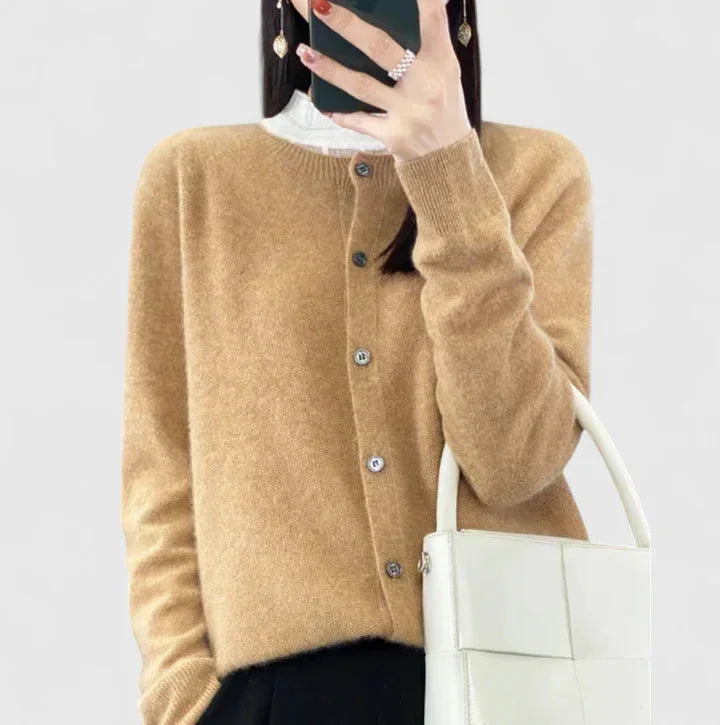 Women's knit button-front crew neck winter cardigan with ribbed cuffs - Green