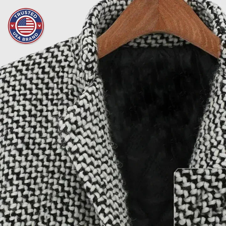Women's houndstooth tweed button-front winter wool coat with quilted lining in black and white - Gray