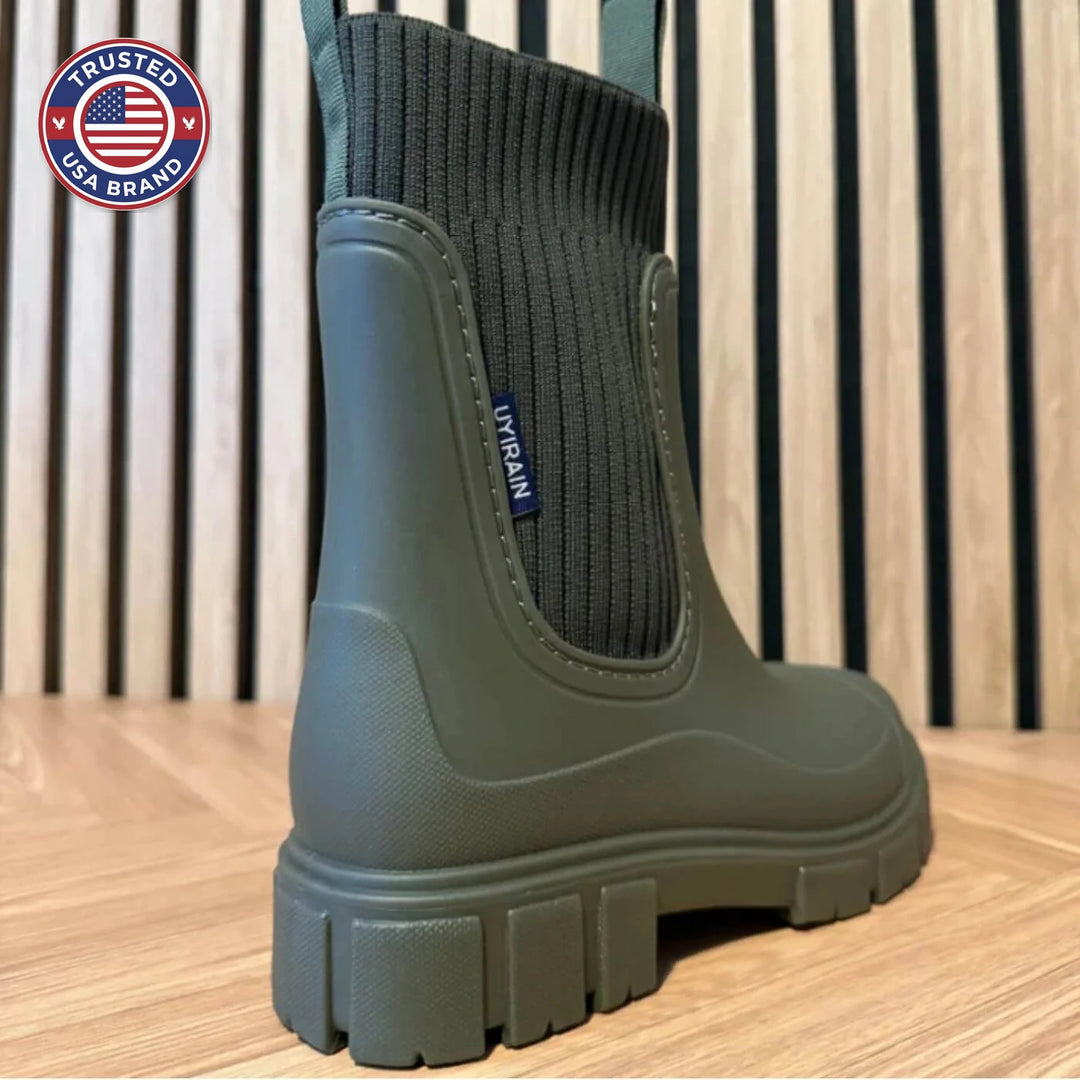 Women's ankle winter boots with ribbed knit shaft - Black