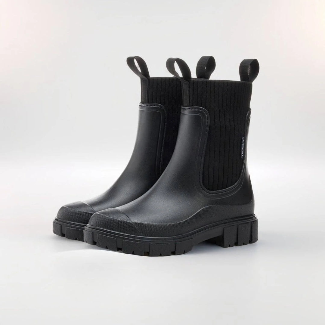 Women's ankle winter boots with ribbed knit shaft - Black