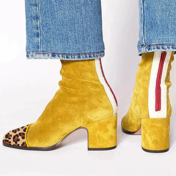 Women's suede ankle winter boots with ruched upper - Red