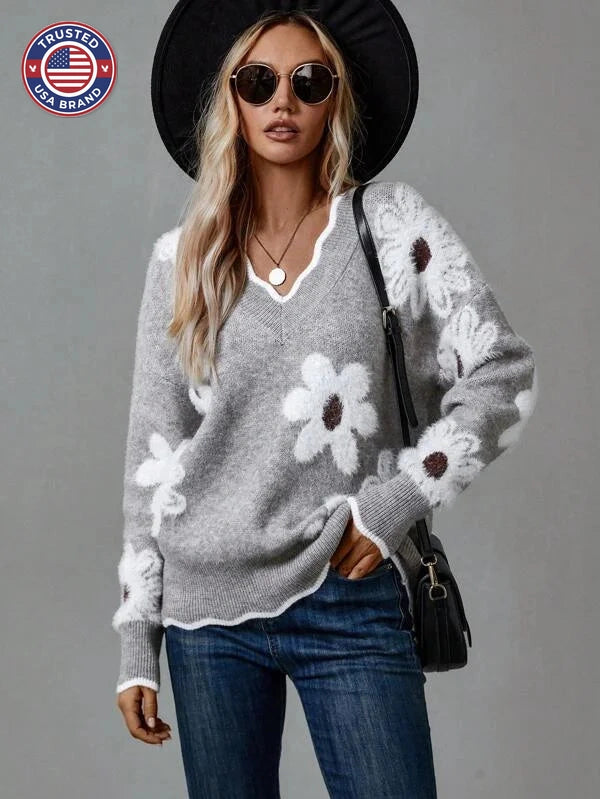 Women's floral knit v-neck winter sweater with scalloped trim - Gray