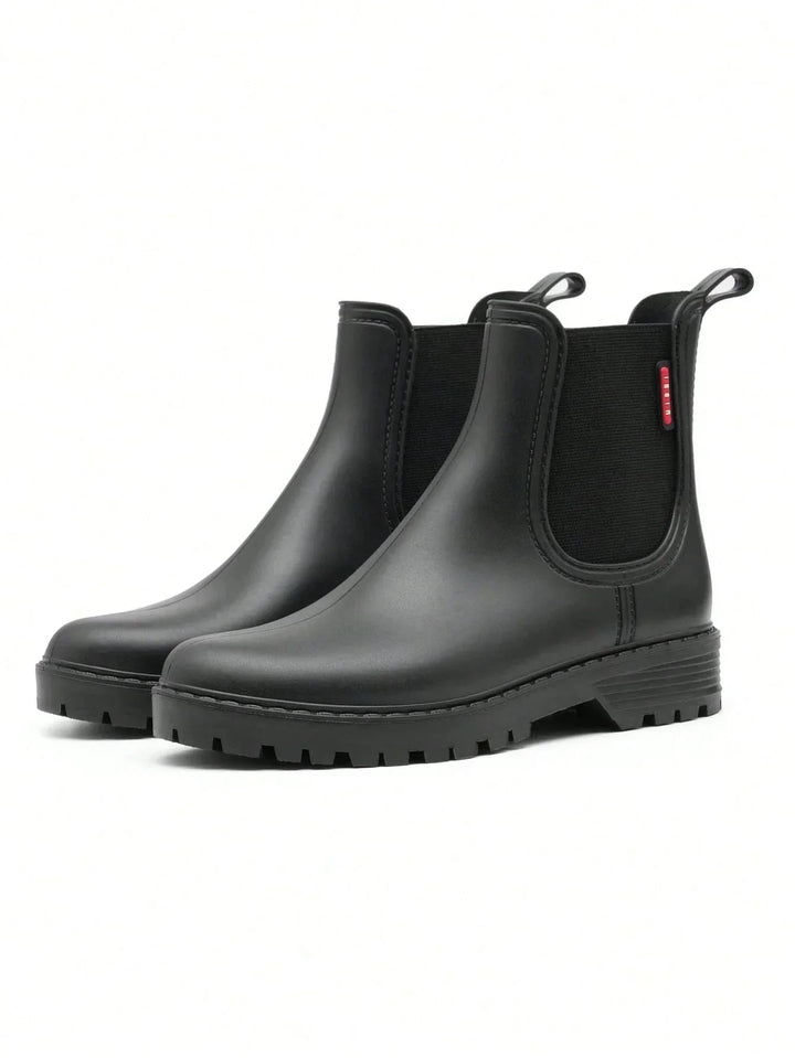 Women's winter chelsea boots with elastic side gussets