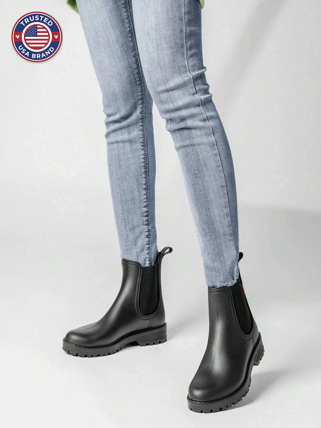Women's winter chelsea boots with elastic side gussets