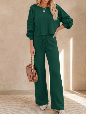 Women's Cropped Winter Sweatshirt and Wide-Leg Pants Lounge Set