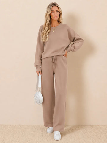 Women's Cropped Winter Sweatshirt and Wide-Leg Pants Lounge Set
