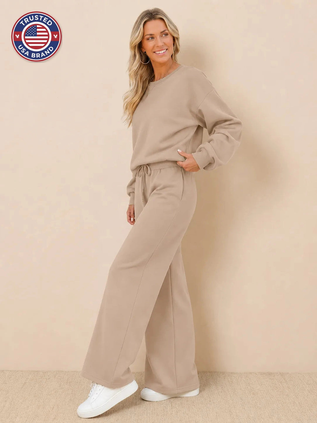 Women's Cropped Winter Sweatshirt and Wide-Leg Pants Lounge Set