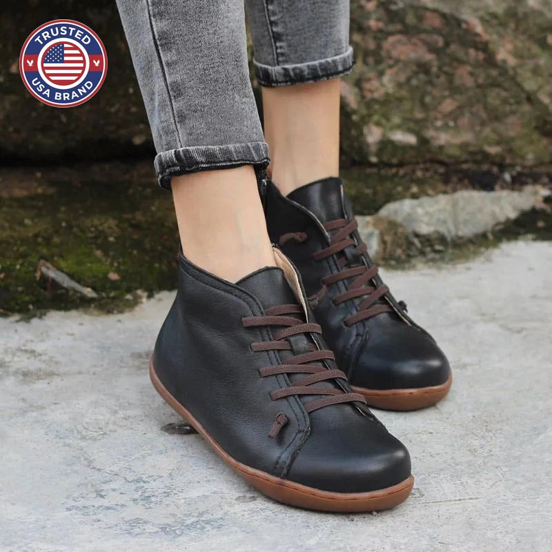 Women's faux leather lace-up ankle winter boots with side zip and flat sole
