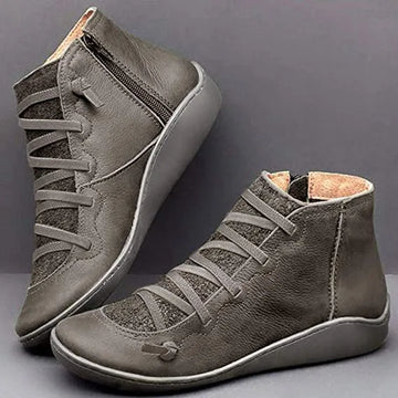 Women's faux leather lace-up ankle winter boots with side zip and flat wedge sole