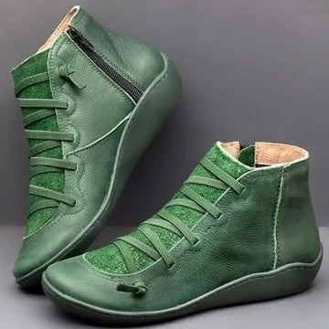 Women's faux leather lace-up ankle winter boots with side zip and flat wedge sole