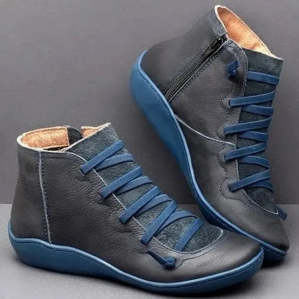 Women's faux leather lace-up ankle winter boots with side zip and flat wedge sole