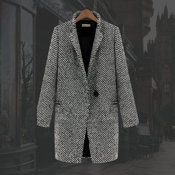 Women's houndstooth tweed button-front winter wool coat with quilted lining in black