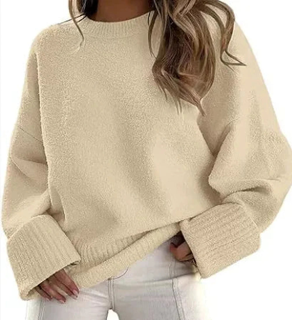 Women's knit crew neck winter sweater with wide ribbed cuffs - Beige