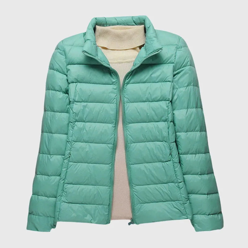 Women's quilted zip-up hooded winter puffer jacket with lightweight padded