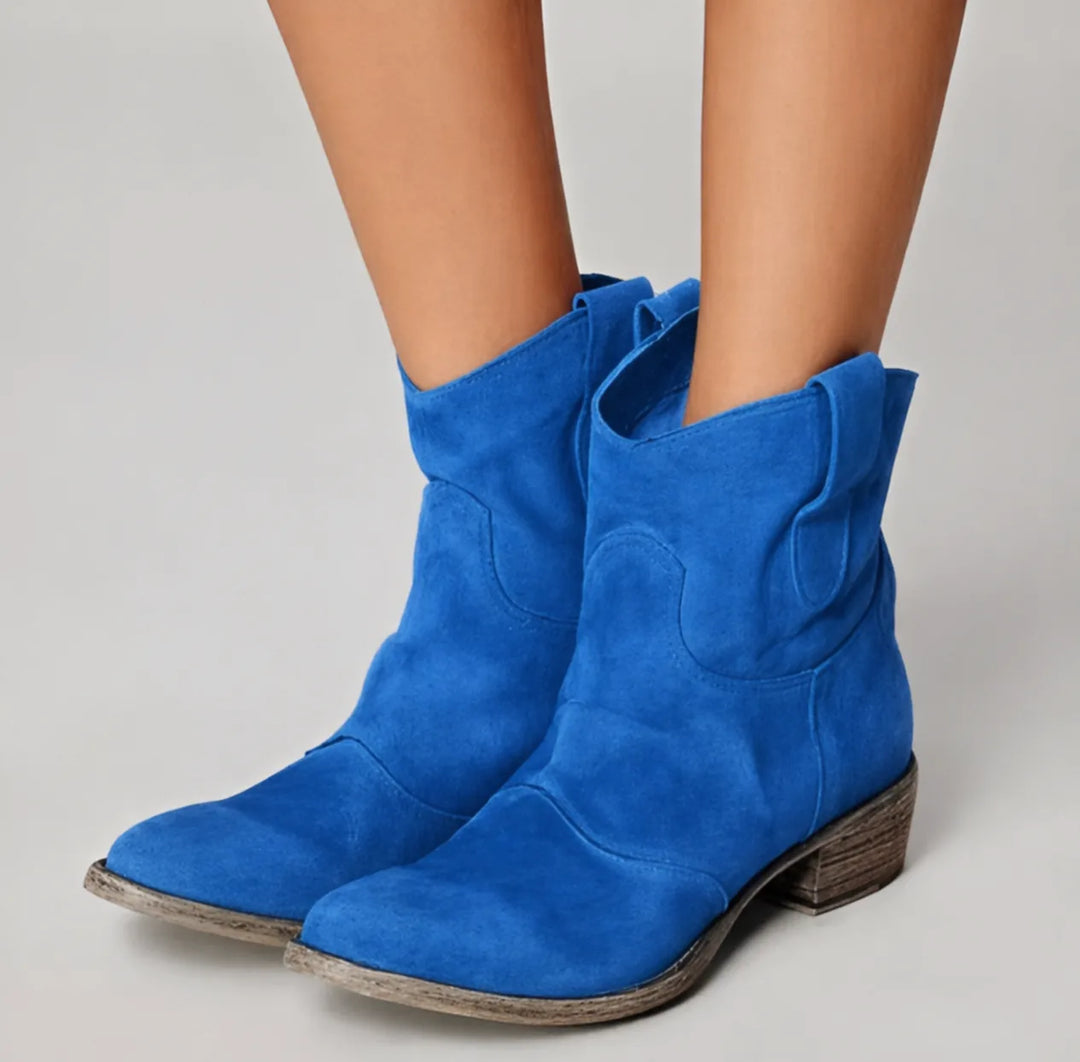 Women's suede side zip ankle winter boots with v-cut topline and pull tabs