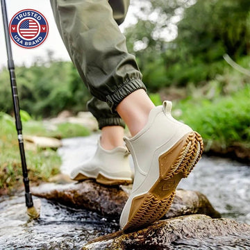 Women's waterproof ankle winter boots with chunky contrast sole