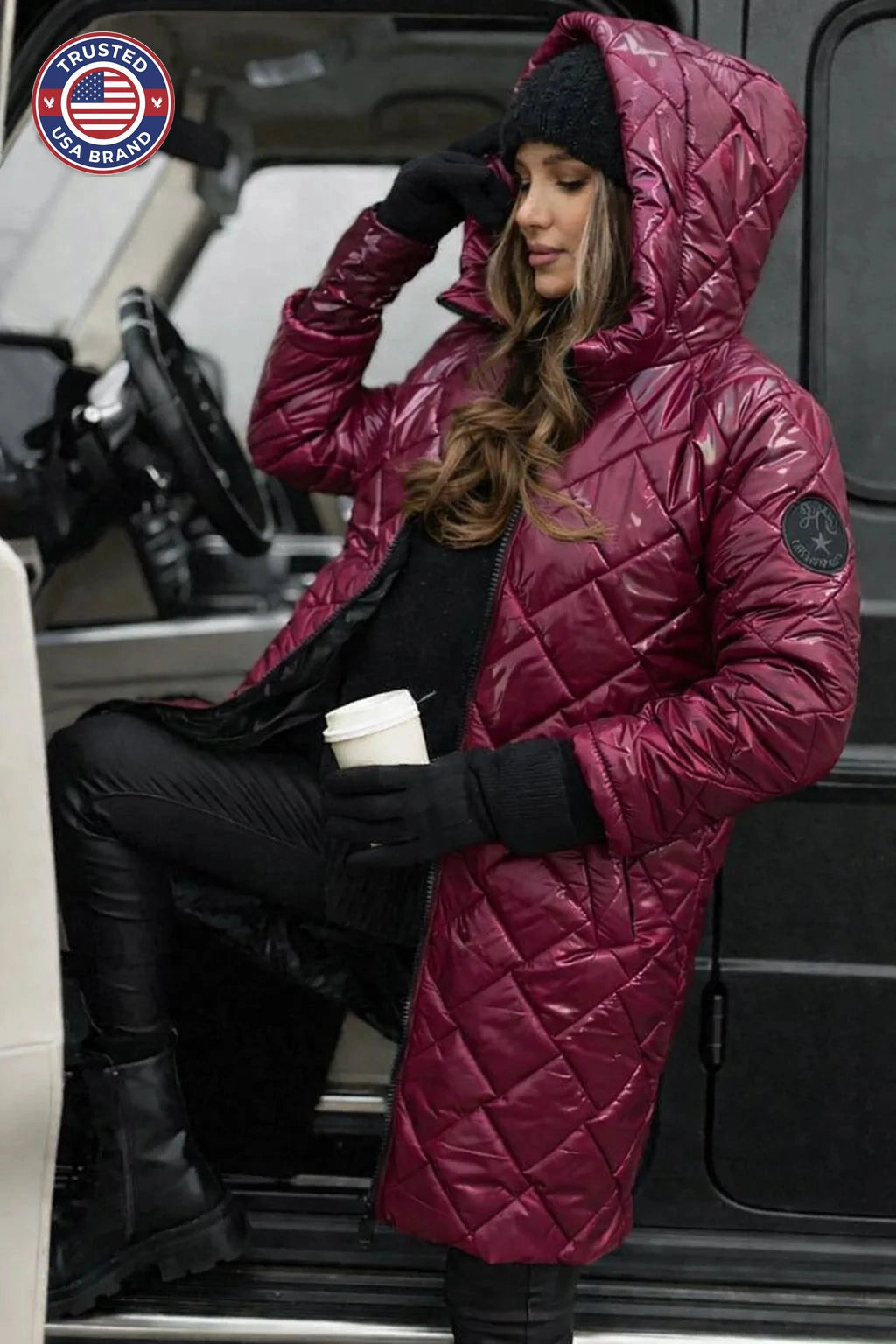 Women's zip-up hooded knee winter quilted coat