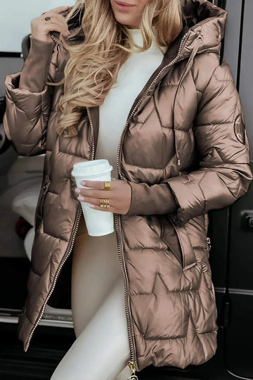 Women's zip-up hooded winter quilted coat with ribbed cuffs