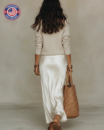 Women's ribbed v-neck winter sweater with dropped shoulder - White