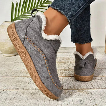 Women's suede orthopedic ankle winter boots with fluffy lining - Beige