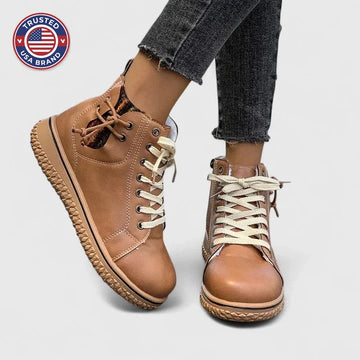 Women's faux leather lace-up orthopedic combat winter boots with chunky sole - Blue