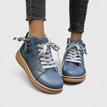Women's faux leather lace-up orthopedic combat winter boots with chunky sole - Blue