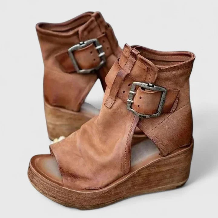 Women's faux leather buckle orthopedic ankle winter boots with open toe - Red