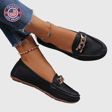 Women's orthopedic winter loafers with gold-tone chain detail - White