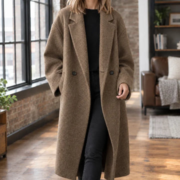 Women's oversized winter long coat with wide lapels in Brown