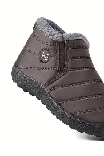 Women's padded faux fur winter snow boots in Coffee Brown