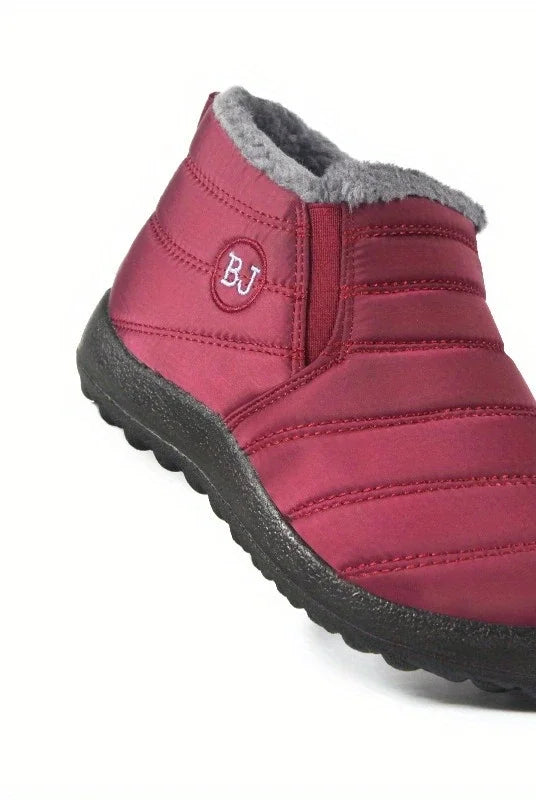 Women's plush lined ankle winter boots in Red