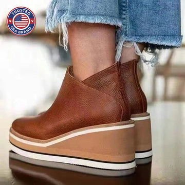 Women's suede side zip ankle winter boots with striped platform sole - Khaki