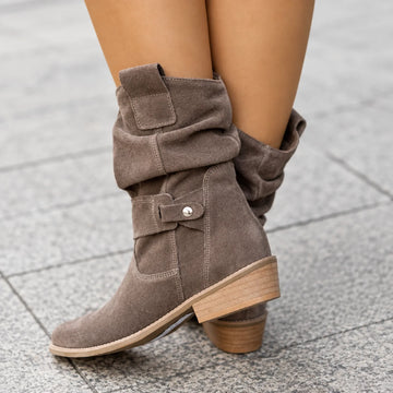 Women's heeled winter boots with slouchy calf shaft in Taupe
