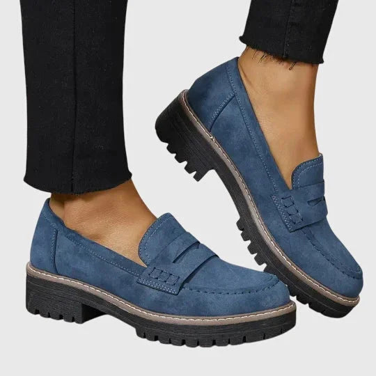 Timeless Suede Loafers - Black