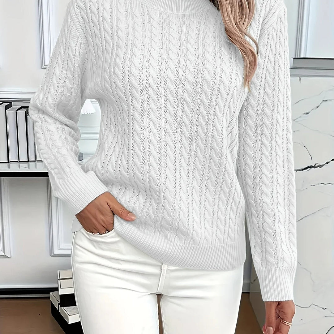Women's relaxed fit cable-knit round neck winter sweater in White