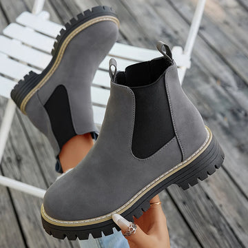 Women's winter ankle chelsea boots with elastic side panels and pull tabs in Grey