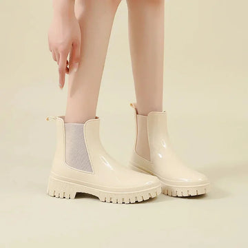 Women's winter chelsea boots, chunky waterproof in Beige