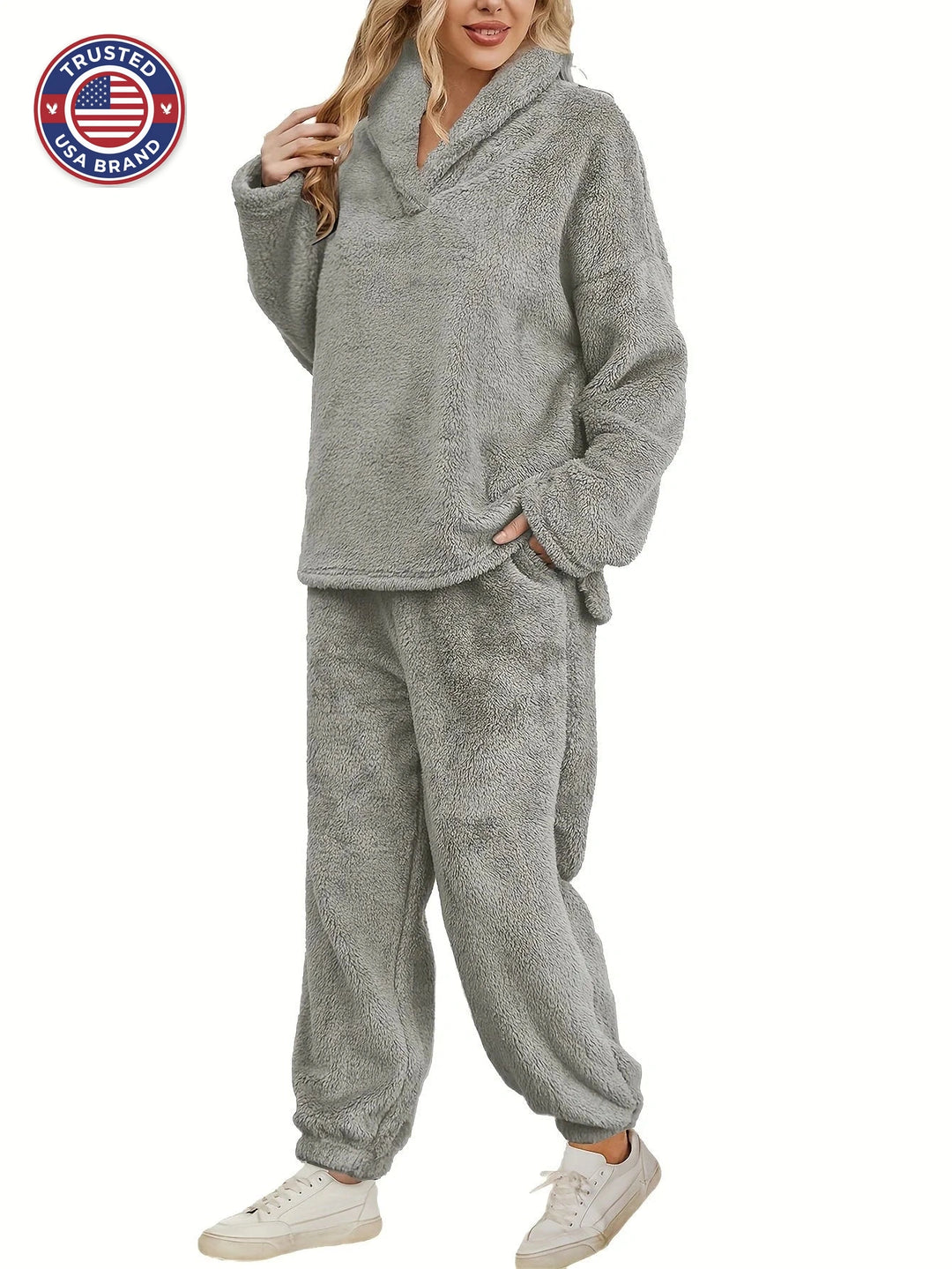 Women's fleece winter loungewear set shawl collar hoodie trousers