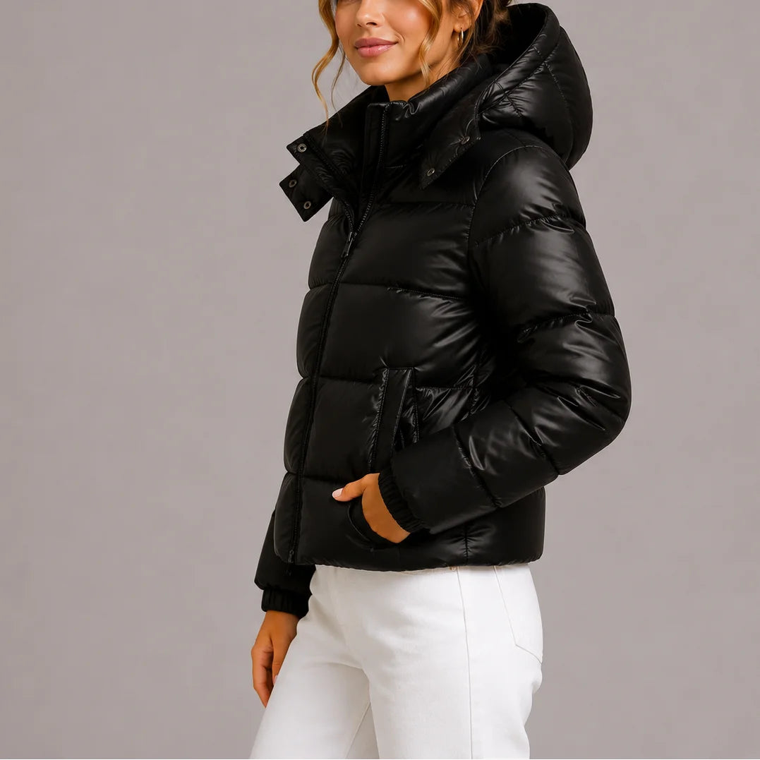 Women's winter quilted coat hooded lightweight puffer in Black