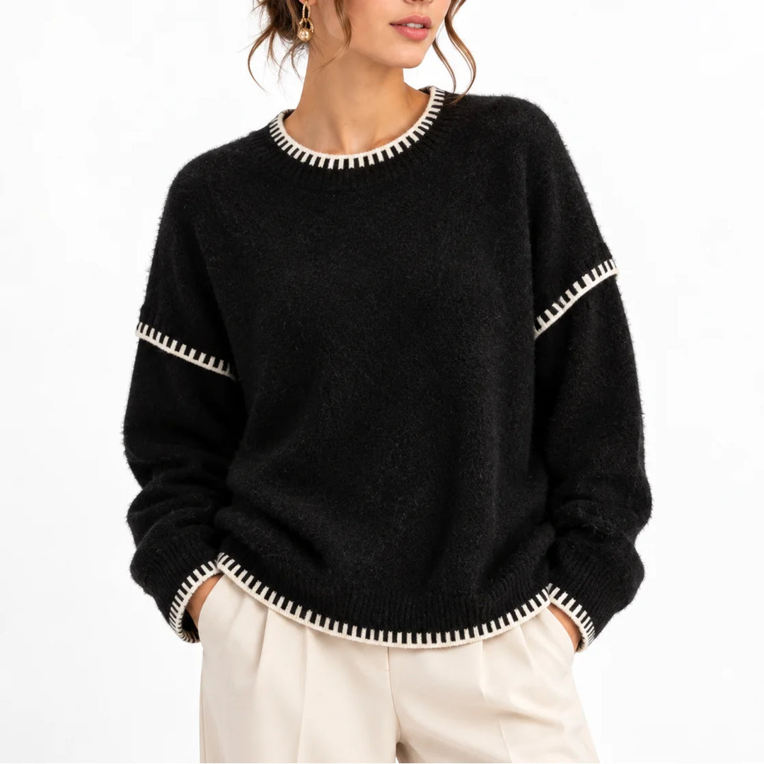 Women’s oversized winter chunky knit sweater with boat neck in Black