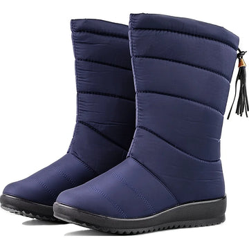 Women's quilted mid-calf winter snow boots with faux fur lining in Blue