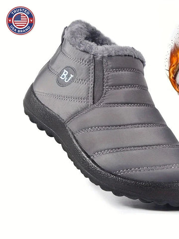 Women's ankle winter snow boots in Black