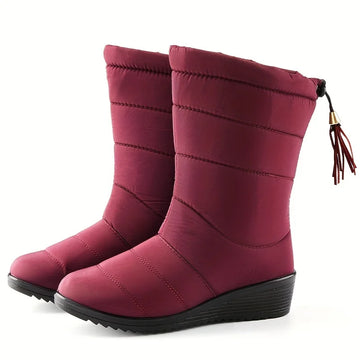 Women's quilted mid-calf winter snow boots with faux fur lining in Burgundy